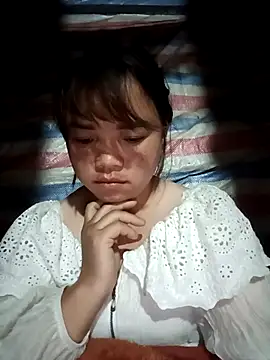 Snapshot of AnHa19 chatting on October 25, 2025, 10:43 pm AnHa19 online show from October 25, 2025, 10:43 pm