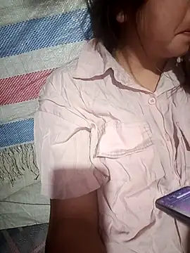 AnHa19 online show from April 13, 2026, 9:52 pm