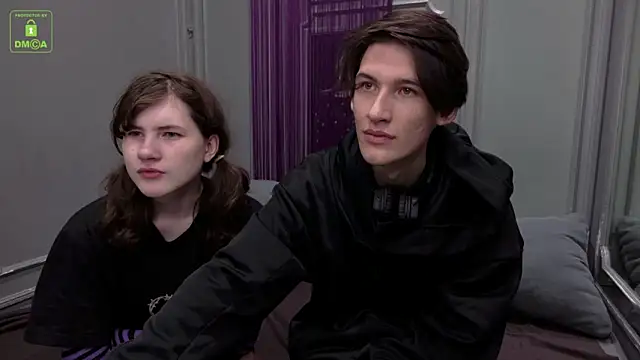 ViviaraNGendy online show from September 22, 2025, 10:21 am