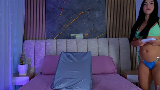 mia scot online show from March 14, 2026, 12:00 pm