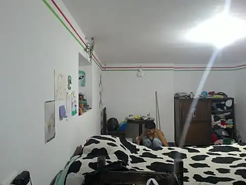 Snapshot of Jade-clever chatting on September 11, 2025, 12:27 pm Jade-clever online show from September 11, 2025, 12:27 pm
