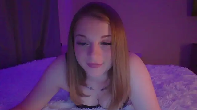 Star Girlish online show from September 18, 2025, 9:07 pm