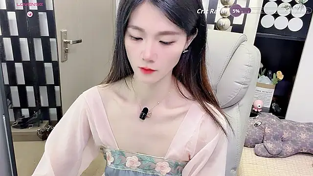 Yueyue-MM online show from July 24, 2026, 2:07 am