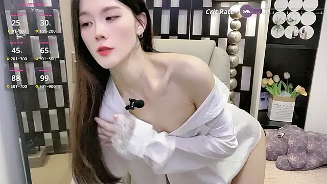 Snapshot of Yueyue-MM chatting on March 19, 2026, 1:33 pm Yueyue-MM online show from March 19, 2026, 1:33 pm