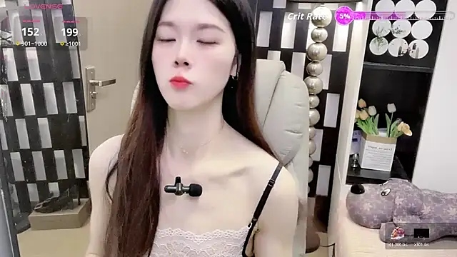 Snapshot of Yueyue-MM chatting on March 15, 2026, 12:28 am Yueyue-MM online show from March 15, 2026, 12:28 am