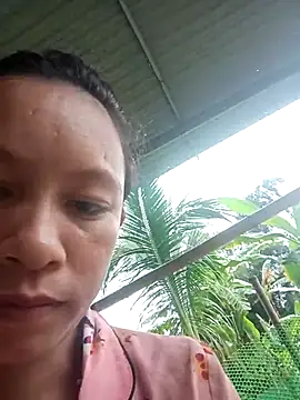 simi-lucy online show from September 13, 2025, 2:11 am