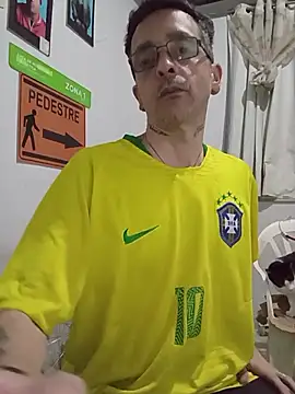 dinho carioca online show from December 4, 2025, 4:33 am