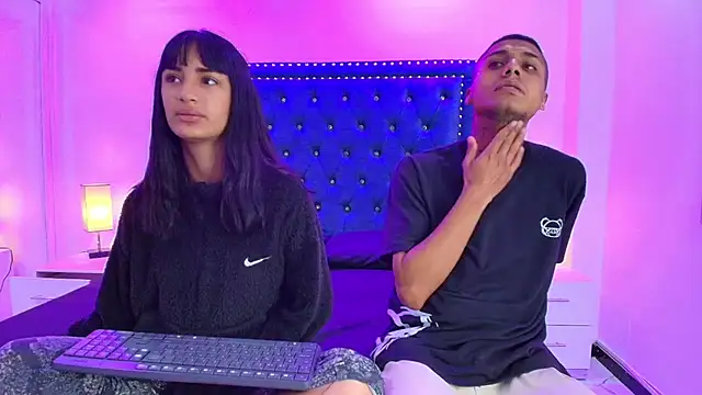 Damian and roxanne online show from November 6, 2025, 12:42 pm