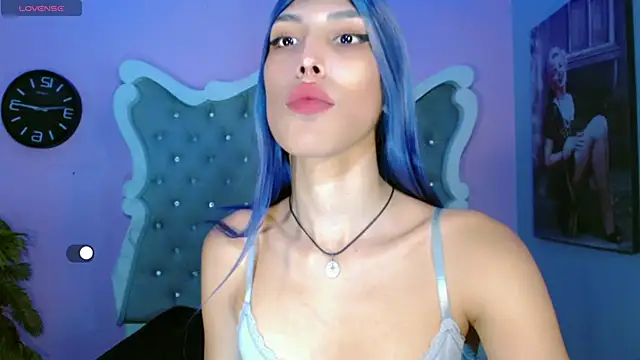 Snapshot of Honey_Moontsts chatting on March 2, 2026, 1:18 pm Honey Moontsts online show from March 2, 2026, 1:18 pm