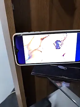 Snapshot of Tijucanodisponivel chatting on September 12, 2025, 4:07 pm Tijucanodisponivel online show from September 12, 2025, 4:07 pm