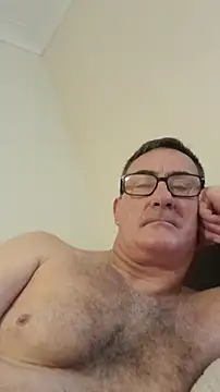 Snapshot of goldenman59 chatting on October 14, 2025, 11:00 am goldenman59 online show from October 14, 2025, 11:00 am