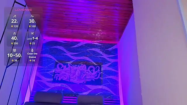 oliver mr  online show from April 13, 2026, 7:18 pm