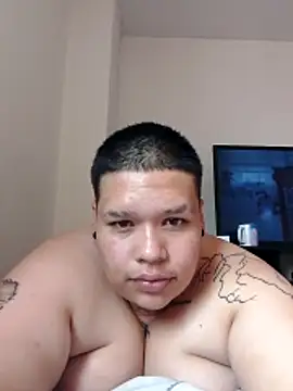 Yulian bigclit7 online show from April 4, 2026, 6:14 pm