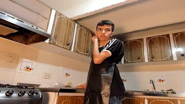 Snapshot of dylan_202520_ chatting on October 4, 2025, 11:34 am dylan 202520 online show from October 4, 2025, 11:34 am