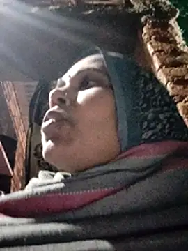 Pooja750 online show from February 5, 2026, 3:19 pm