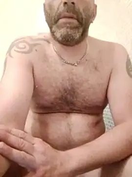 gigilola84 online show from June 8, 2026, 3:51 am