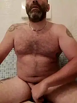 gigilola84 online show from June 13, 2026, 5:05 am