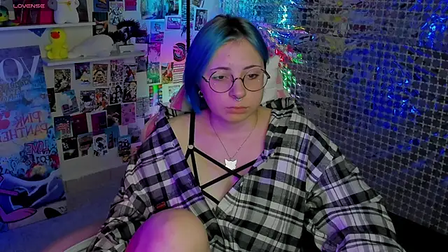 Penny Stanley online show from September 27, 2025, 2:18 am