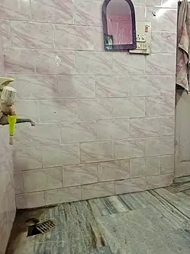 Daddybigcock12 online show from April 19, 2026, 7:53 am