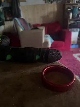 Snapshot of pelowilou19cm chatting on September 19, 2025, 3:27 pm pelowilou19cm online show from September 19, 2025, 3:27 pm