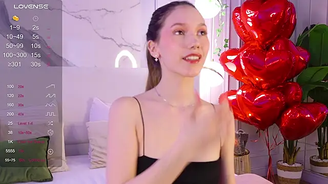 MaryNixon  online show from February 15, 2026, 5:08 am