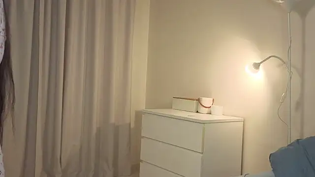 slyshypie online show from October 29, 2025, 1:21 pm