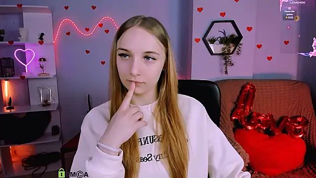 keylas moan online show from March 8, 2026, 1:03 pm