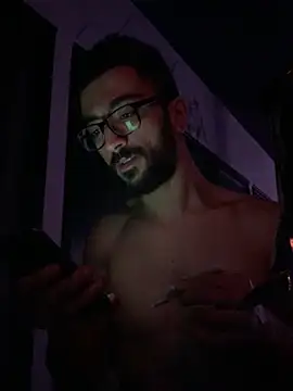 Soumiscolumbie online show from February 8, 2026, 1:03 am