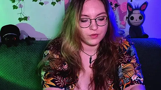 ZayaRush online show from July 15, 2026, 4:03 pm