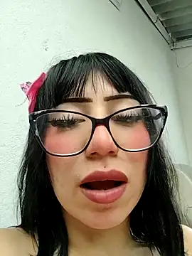 Kitty Melodi online show from October 6, 2025, 9:15 pm