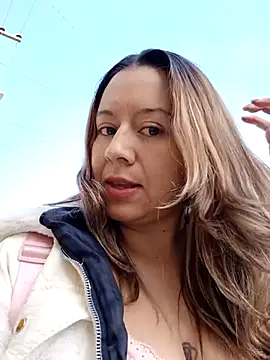 Hannah-colx online show from July 20, 2026, 1:24 pm