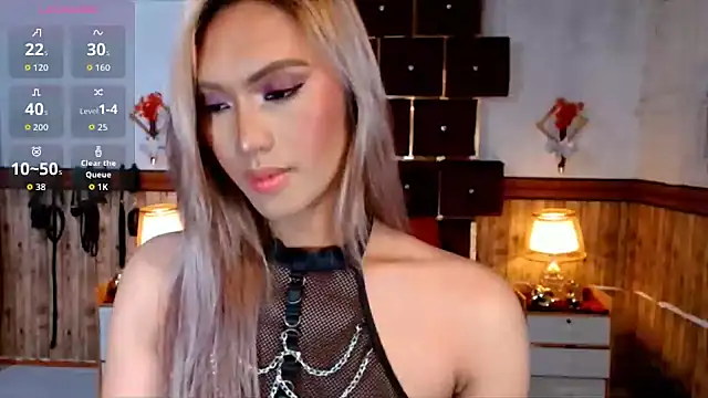 AthenaFLamia online show from July 28, 2026, 1:02 am