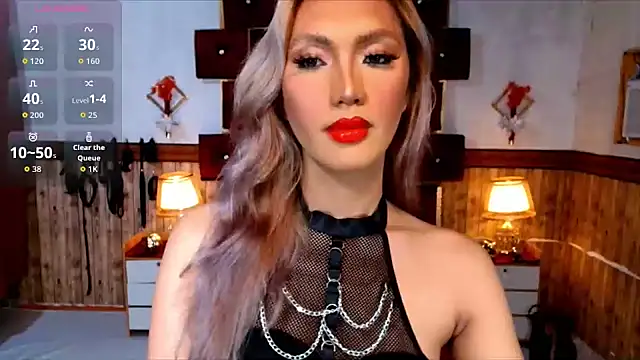 AthenaFLamia online show from July 17, 2026, 9:34 pm