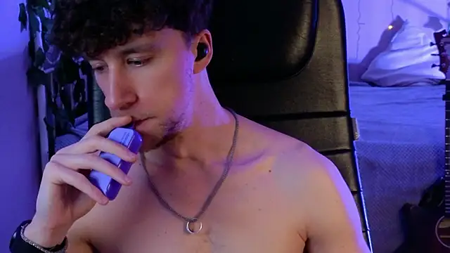 Snapshot of mark_caron chatting on March 14, 2026, 12:38 am mark caron online show from March 14, 2026, 12:38 am