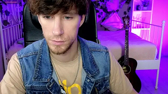 mark caron online show from November 6, 2025, 8:46 pm