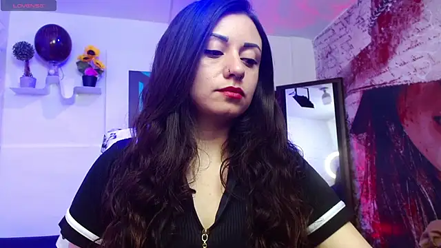 Snapshot of Eva_Roussell chatting on October 30, 2025, 4:26 pm Eva Roussell online show from October 30, 2025, 4:26 pm