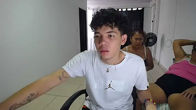 Snapshot of brutal_dirty_sex chatting on September 8, 2025, 9:47 pm brutal dirty sex online show from September 8, 2025, 9:47 pm