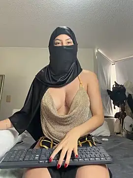 azzahara- online show from May 28, 2026, 8:59 pm