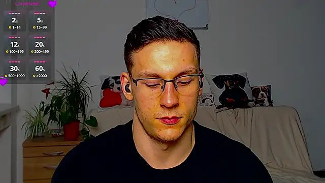 ZeinMiracles online show from March 27, 2026, 10:54 pm