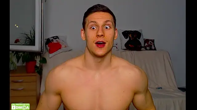 ZeinMiracles online show from March 7, 2026, 10:26 pm