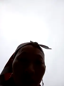 tcm-cute online show from November 4, 2025, 9:35 am