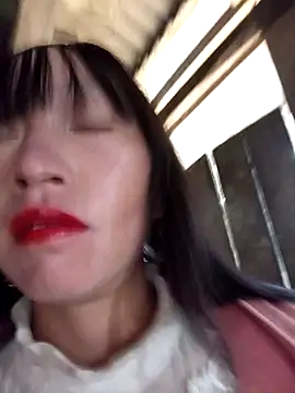 tcm-cute online show from December 3, 2025, 12:44 am