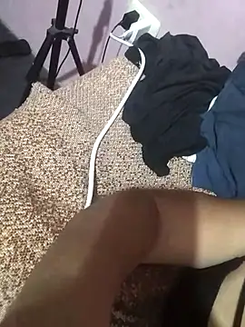 Snapshot of Alexxxia69 chatting on February 21, 2026, 5:20 am Alexxxia69 online show from February 21, 2026, 5:20 am