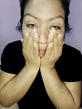 Snapshot of Alexxxia69 chatting on September 14, 2025, 3:07 am Alexxxia69 online show from September 14, 2025, 3:07 am