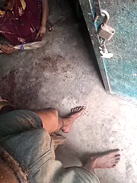 Snapshot of parmila203 chatting on March 4, 2026, 6:32 am parmila203 online show from March 4, 2026, 6:32 am