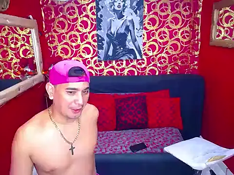 Snapshot of JHOVA23CM chatting on December 2, 2025, 1:24 pm JHOVA23CM online show from December 2, 2025, 1:24 pm