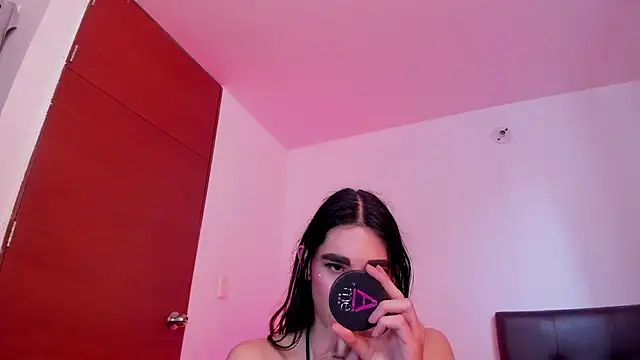 paulaaa online show from June 12, 2026, 3:10 pm