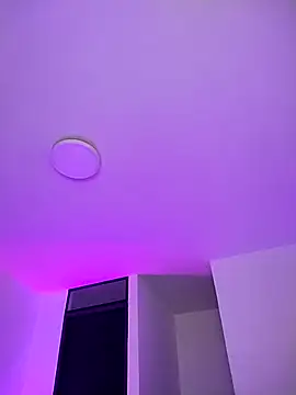  paulaaa online show from November 9, 2025, 8:46 pm