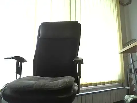 IMGTomi online show from February 17, 2026, 1:19 pm