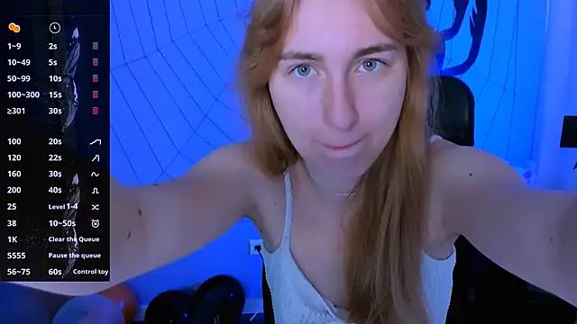 Snapshot of beauty_ginger_ chatting on October 29, 2025, 12:48 pm beauty ginger online show from October 29, 2025, 12:48 pm